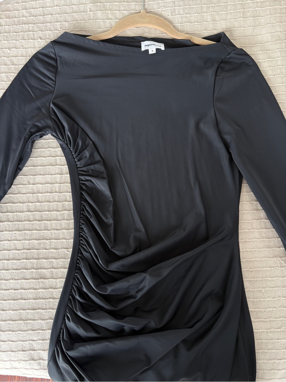 superdown Black Asymmetrical Long-Sleeve Bodycon Dress - Picture 2 of 2